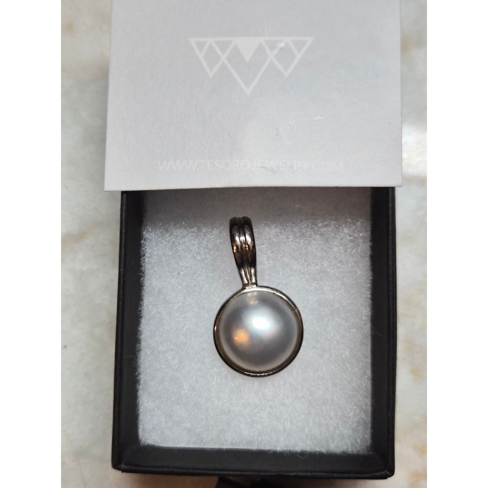 Signed 925 Sterling Silver Iridescent Moonstone Mother of Pearl Pendant Hinged